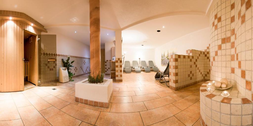 Pension Bergwelt ノイシュティフト・イム・シュトゥーバイタール エクステリア 写真
